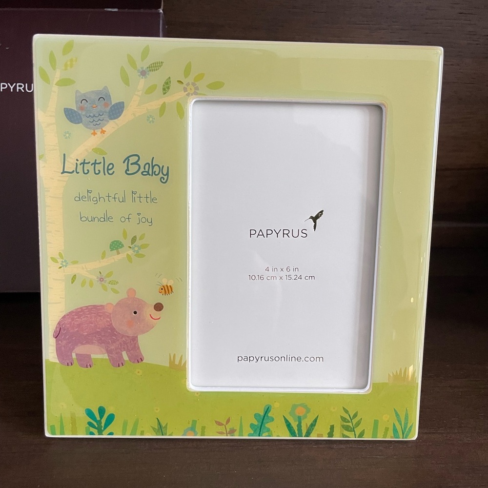 Papyrus Baby Frame